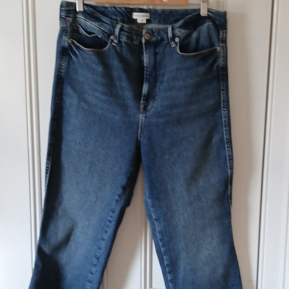 Good American Classic Jeans straight leg size 16 new without tags--never worn